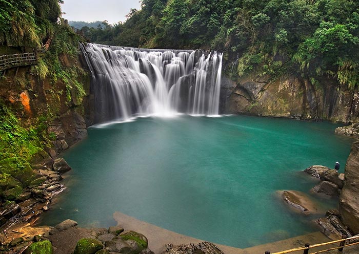 Shifen Waterfall