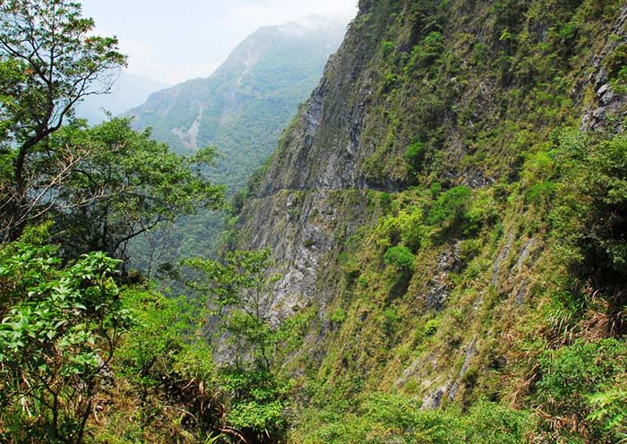 5 Days East Coast Trip and Hike in Taroko National Park
